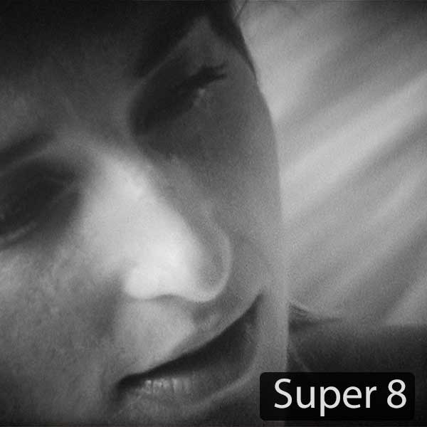 Super 8 (2019)