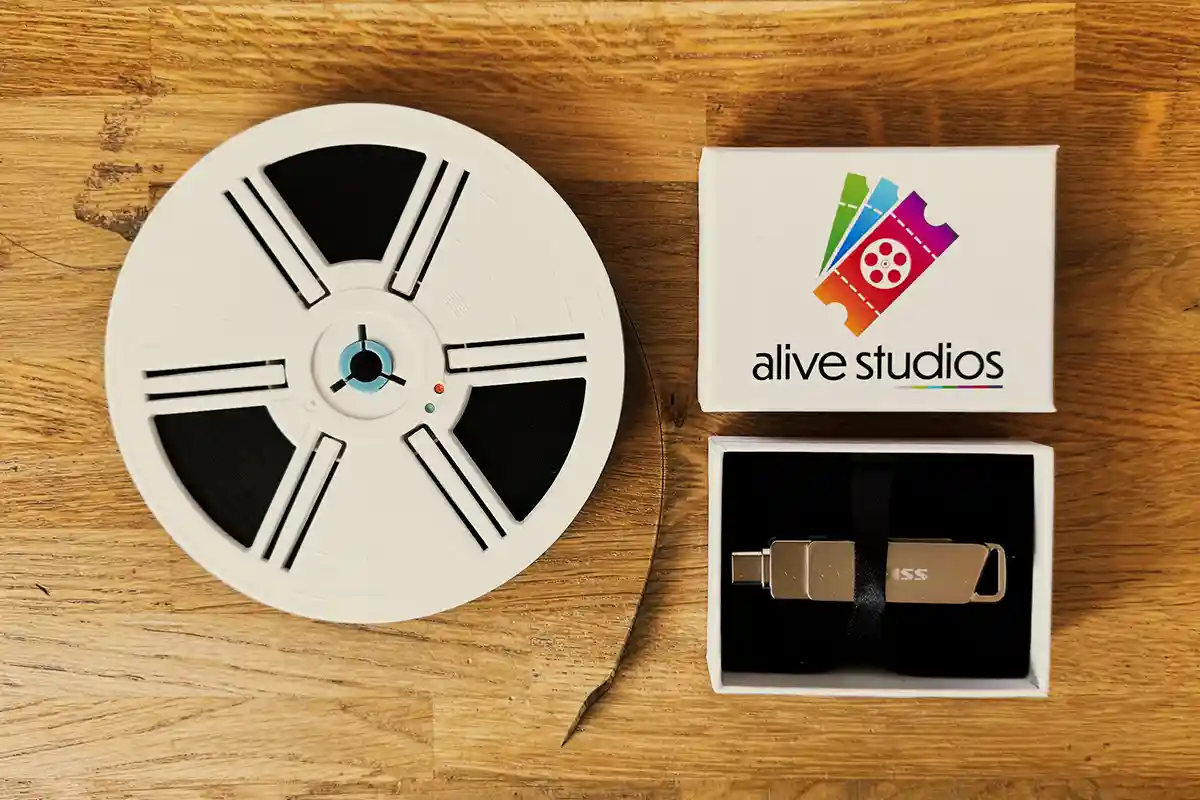 Cine Film with Alive Studios USB Stick